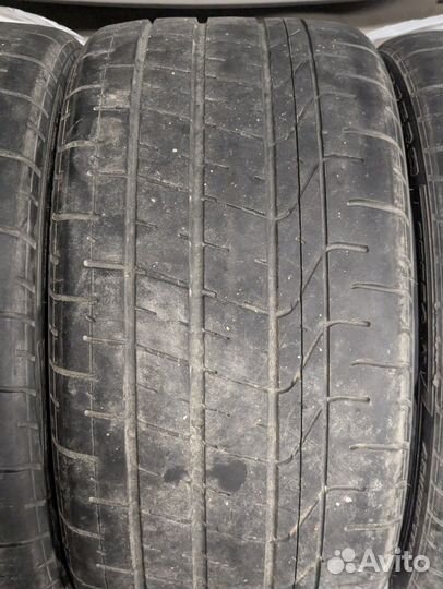 Pirelli P Zero Corsa 245/35 R19 и 285/30 R19