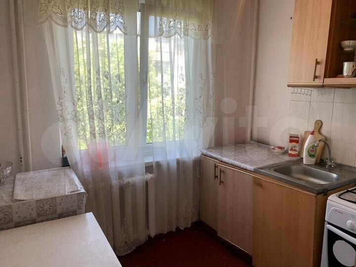 2-к. квартира, 46 м², 3/5 эт.