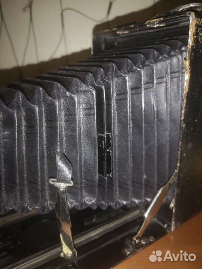 Фотоаппарат антикварный