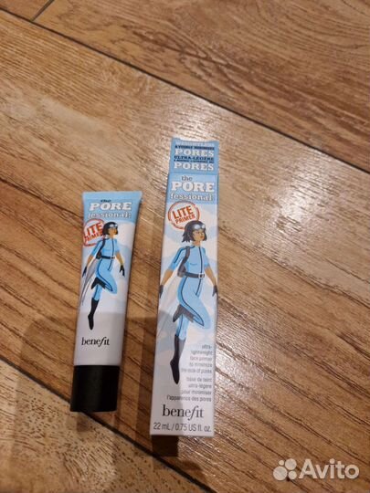 Benefit pore lite primer