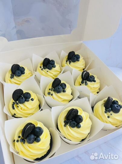 Капкейки/ трайфлы / наборы десертов к празднику