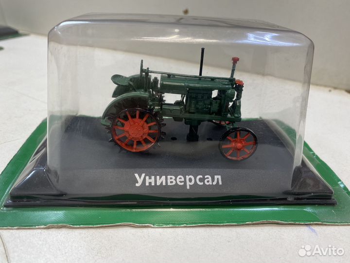 Модель трактора