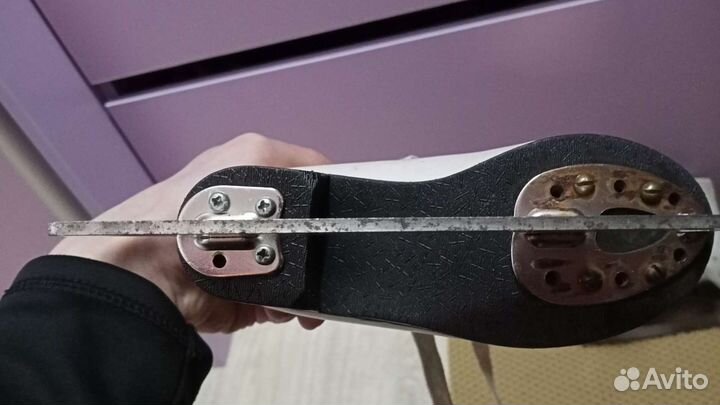 Коньки фигурные