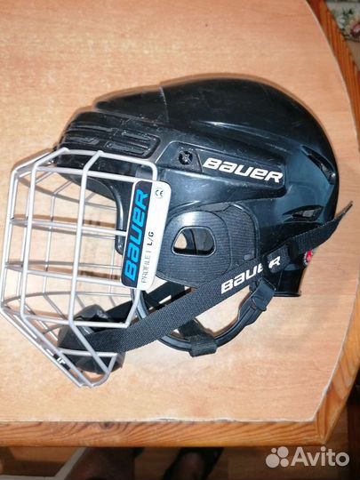 Шлем хоккейный bauer