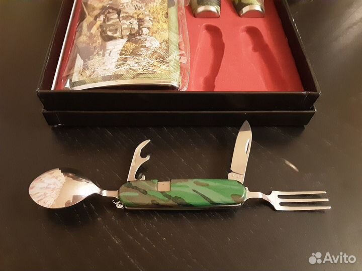 Подарочный набор с флягой