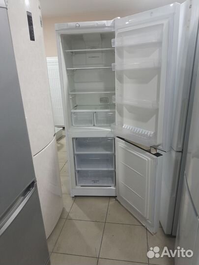 Холодильник Индезит no frost