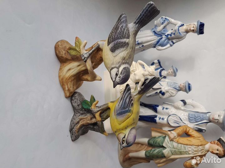 Фигурка фарфоровая и др.Англия.От: