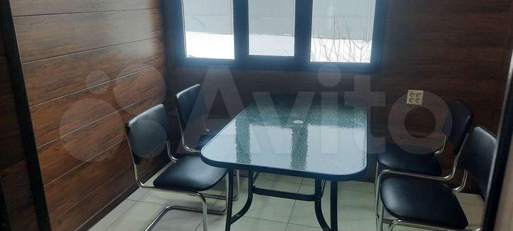 Коттедж 240 м² на участке 10 га