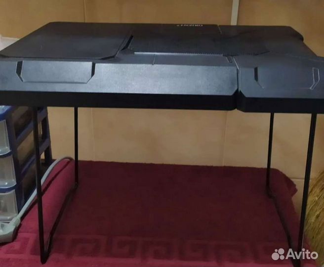 Подставка под ноутбук с охлаждением