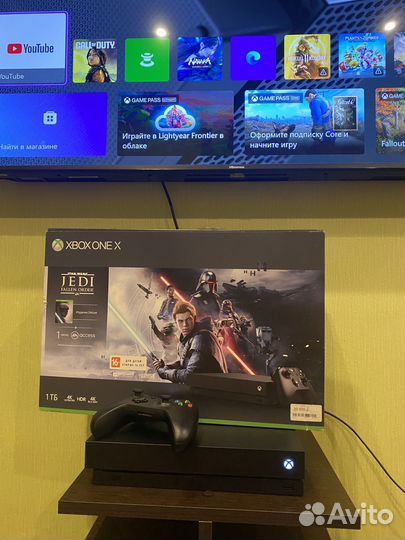 Xbox ONE X 1 TB