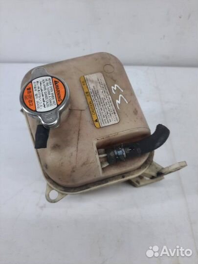 Бачок расширительный Kia Sportage 2 внедорожник