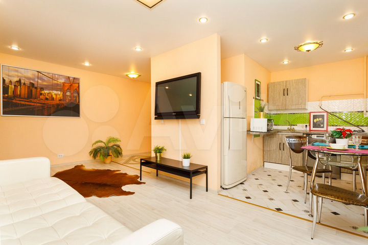 2-к. квартира, 65 м², 1/5 эт.