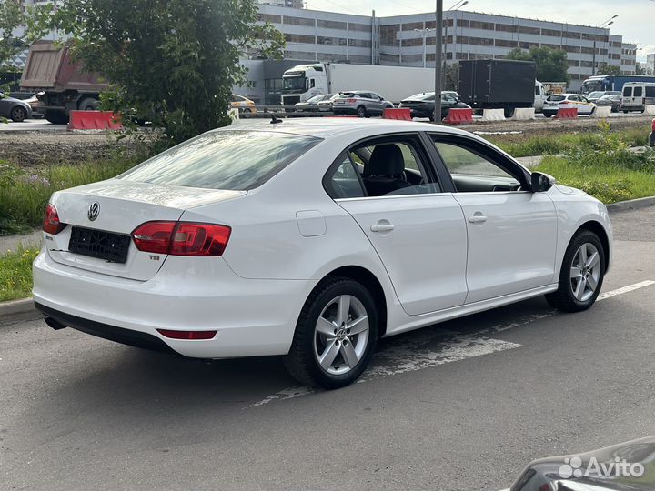 Аренда авто под выкуп рассрочка Volkswagen Jetta