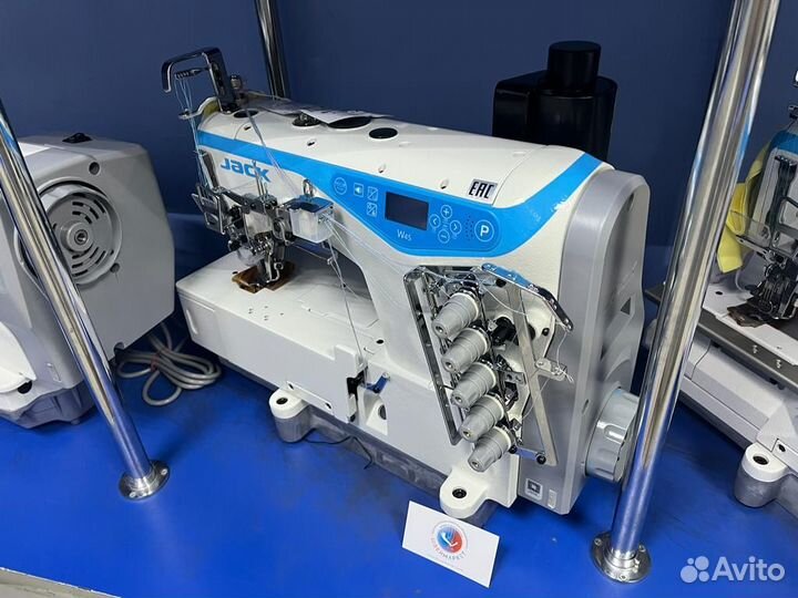 Плоскошовная швейная машина Jack W4S-UT автомат
