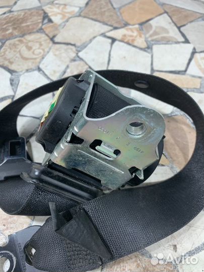 Ремень безопасности Opel Corsa хэтчбек 1.4