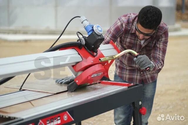 Резка плитки под 45 градусов