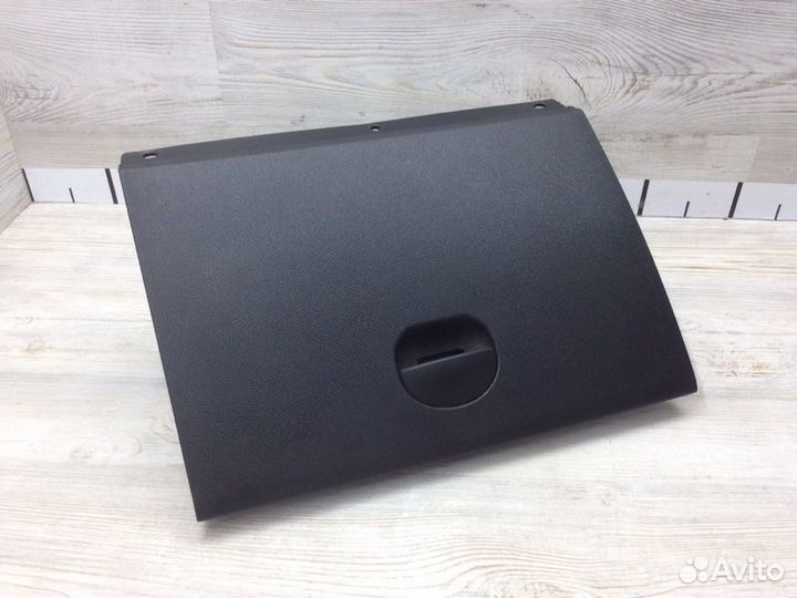 Крышка (дверца) бардачка Renault Duster пробег