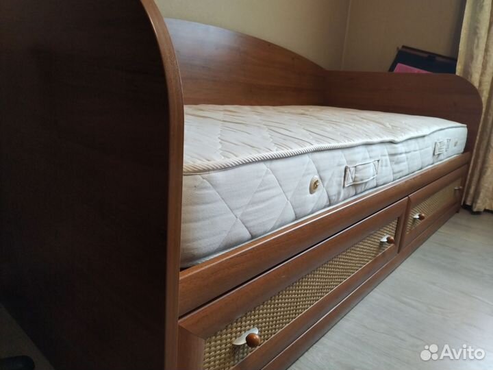 Детская и подрастковая, школьная спальня