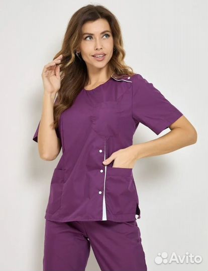 Медицинский костюм новый