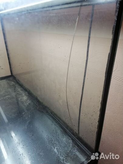 Аквариум 250 л б/у треснула задняя стенка