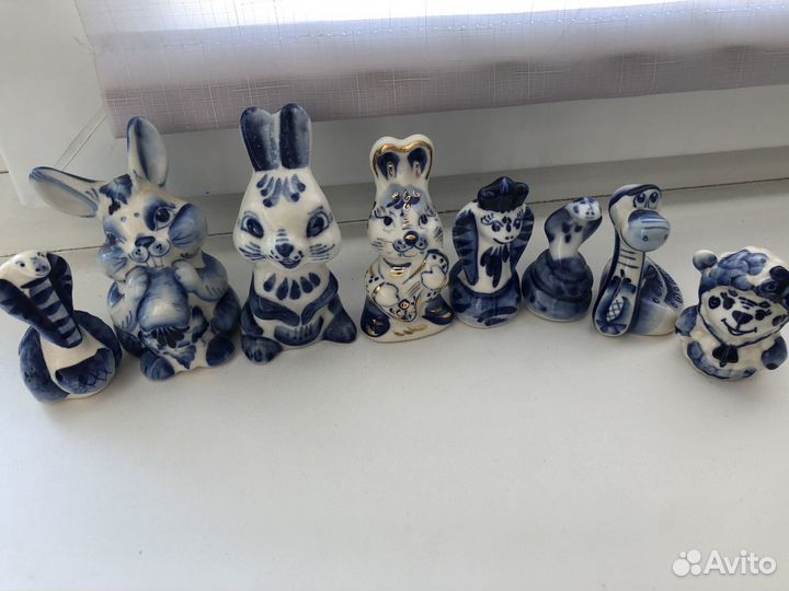 Набор фигурок из гжели