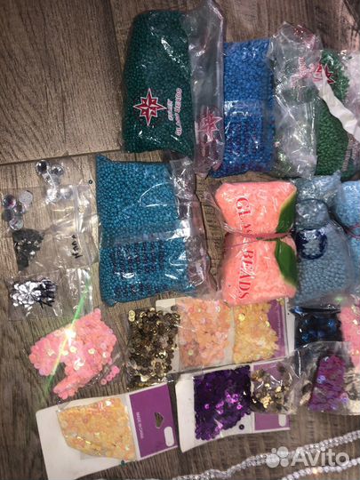 Бисер паетки и бусинки