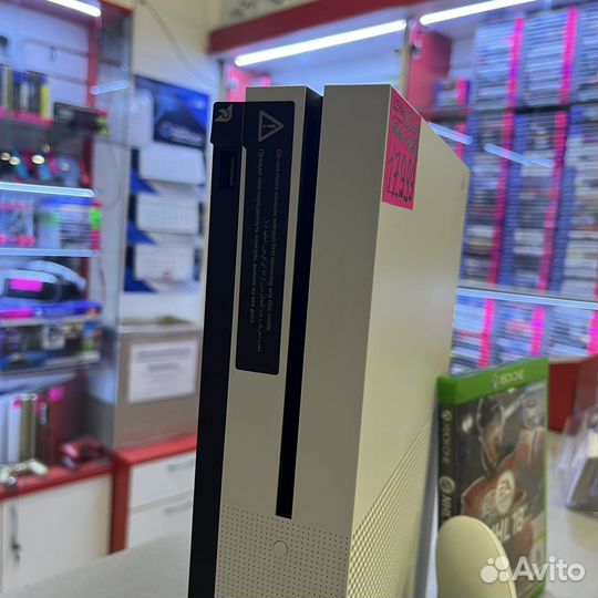 Xbox one S 1tb + Nhl 18