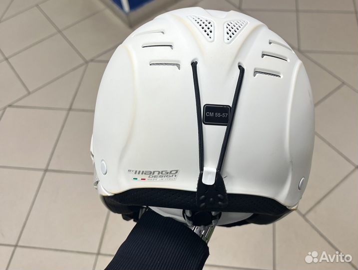 Горнолыжный шлем