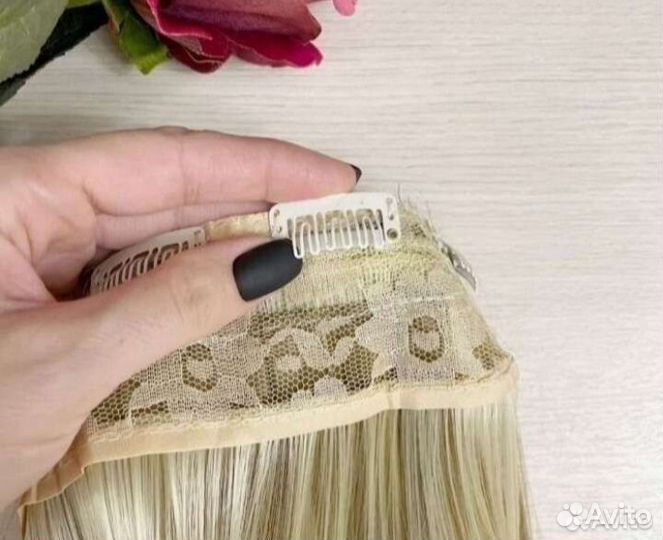 Волосы на заколках