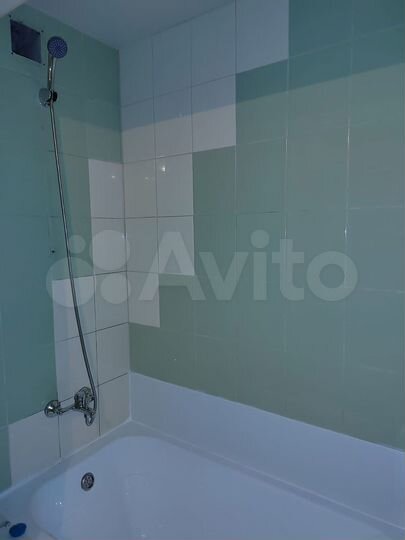 4-к. квартира, 134 м², 10/10 эт.