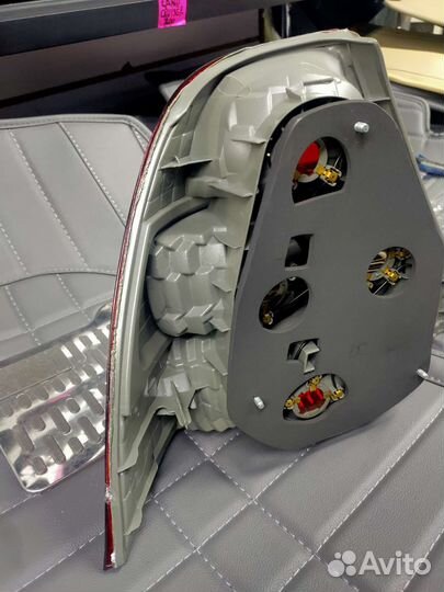 Задний фонарь corolla 120