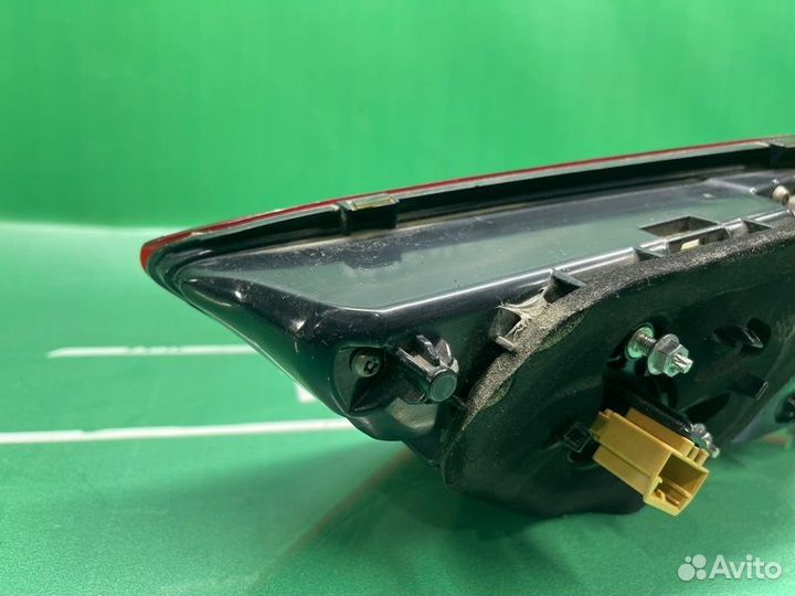 Фонарь задний левый Volkswagen Tiguan