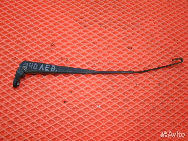Поводок дворника левый Volvo 740 Вольво