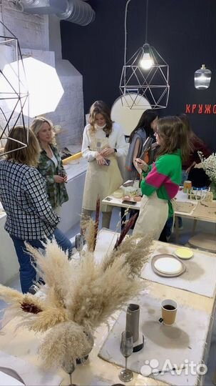 Девичник в гончарной мастерской