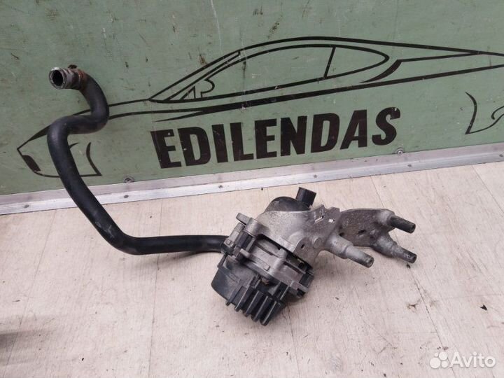 Насос воздушный левый Porsche Cayenne 957