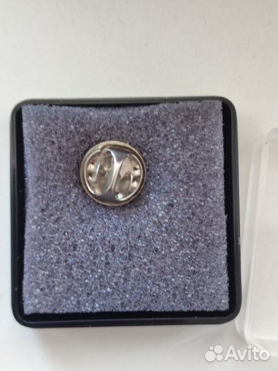 Значок / нагрудный знак 