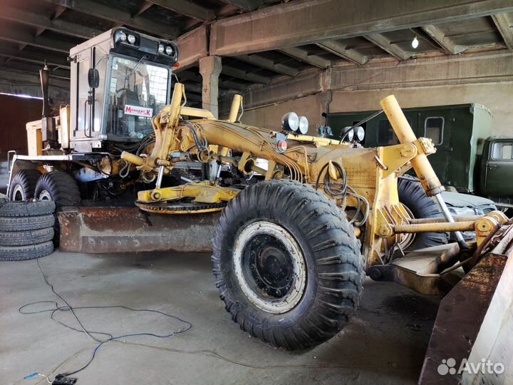 Автогрейдер ЧСДМ ДЗ-98В, 1998