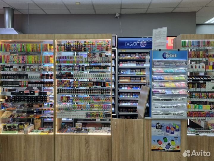 Продавец в табачный магазин