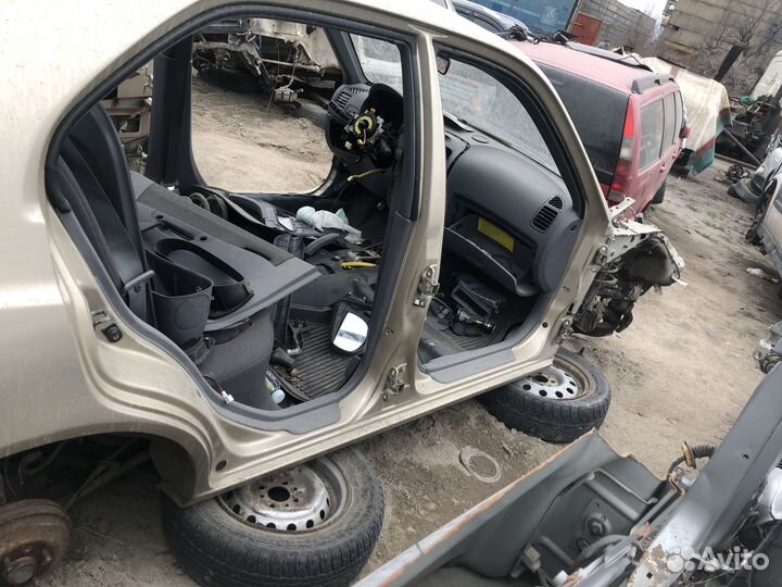 Разбор запчасти б/у на Hyundai Accent