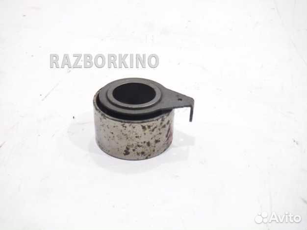 Ролик натяжителя ремня