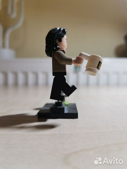 Lego минифигурка marvel Локи