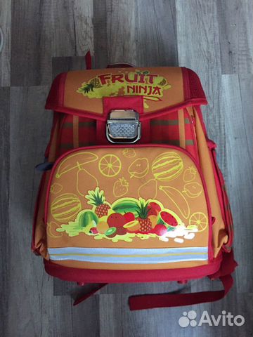 Рюкзак школьный