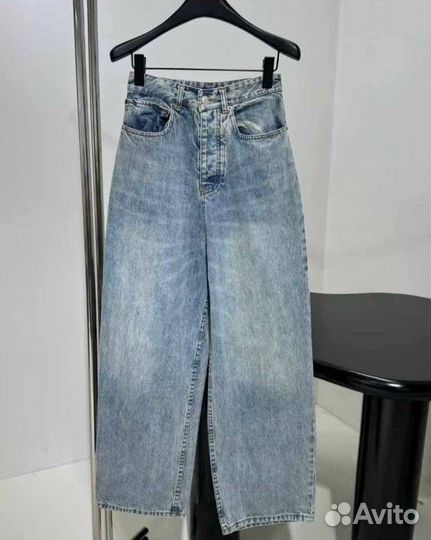 Джинсы Balenciaga