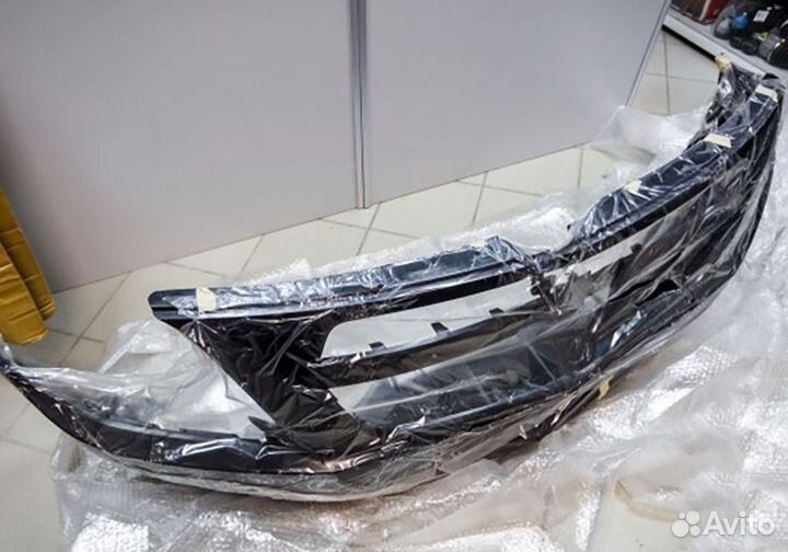 Бампер передний Шевроле Кобальт 2011