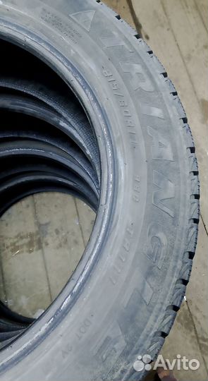 Triangle TR777 215/60 R17 96Q