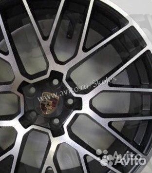 Литые диски Porsche R20 Macan