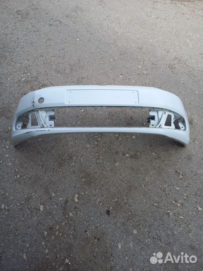 Бампер передний Volkswagen Polo 5