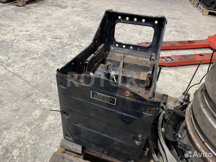 Аккумуляторный ящик MAN TGX 2014