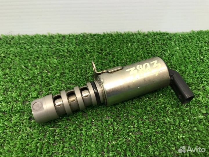 Клапан VVT-i Audi A5 8T cala 2008