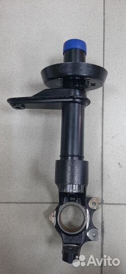 Кулак поворотный левый старый кузов Дэу Нексия